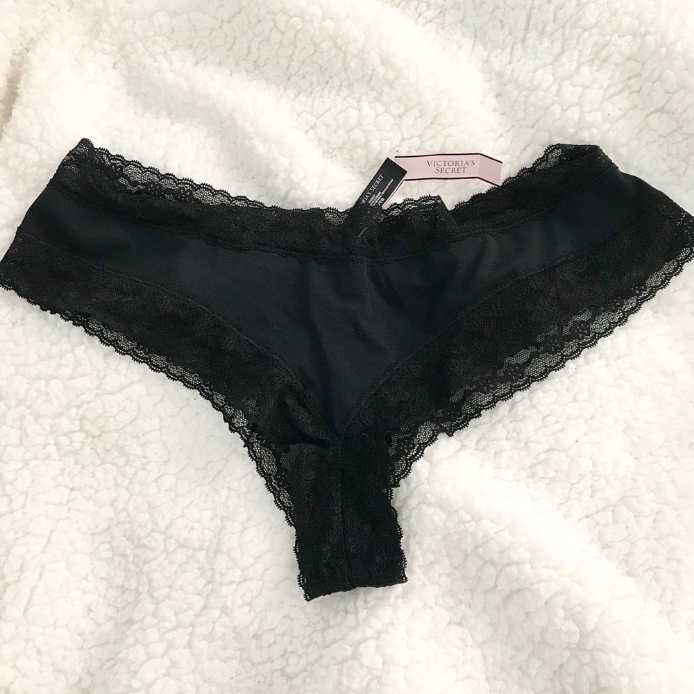Victoria’s Secret Black Lace Panties- NEW Size XL